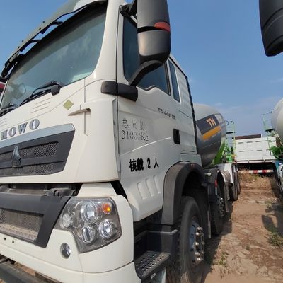 15-20 Cubic X4 Sinotruck HOWO 371HP Concrete Mixer Truck for ≤5 Seats and 6 Months