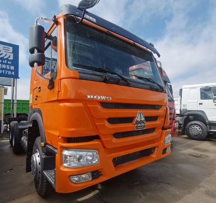 US Currency Economic Diesel Tractor Truck with 1000L Fuel Tank and Air Suspension Seat