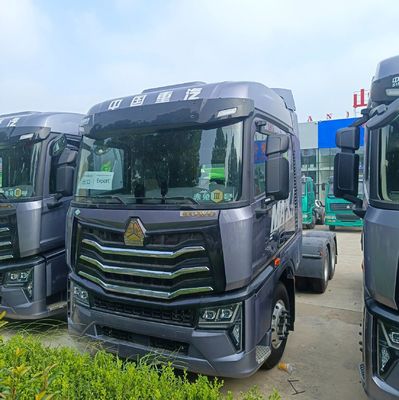 6 Months HOWO 6X4 LNG Tractor Truck with Hydraulic Steering and Automatic Transmission