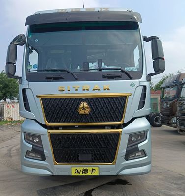630HP 6*4 2024 Shandeka G7h LNG Tractor Truck for Transporting 8.25m*2.55m*3.96m Cargo