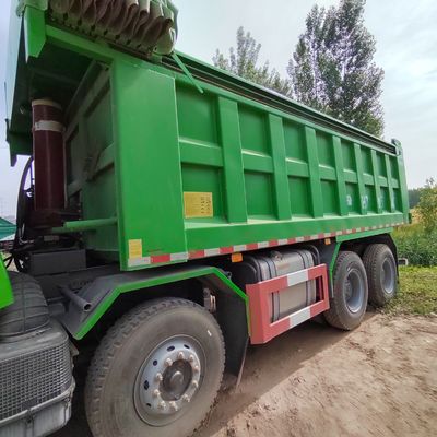 6X4 Sinotruk Dump Truck Chassis Heavy Duty Carbon Steel Cargo Box Engine Capacity 4-6L