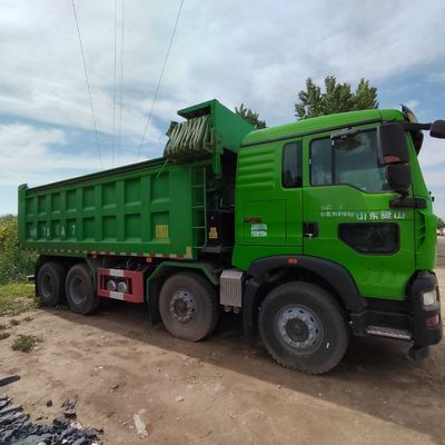 6X4 Sinotruk Dump Truck Chassis Heavy Duty Carbon Steel Cargo Box Engine Capacity 4-6L