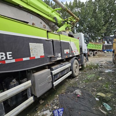 Manual Transmission Sinotruk Chassis Equipped with Refurbished Components and Tyres