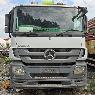 Special Utility Components for Sinotruk Chassis 8×4 Drive Wheel Tyres Power Steering