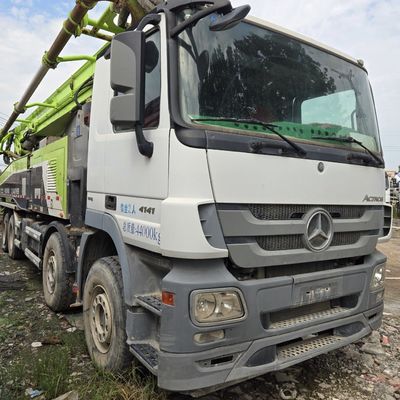 Special Utility Components for Sinotruk Chassis 8×4 Drive Wheel Tyres Power Steering