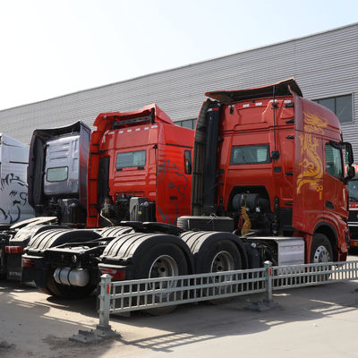 480HP Shacman Heavy Duty HOWO Dump Truck with Hydraulic Steering and Power Assistance