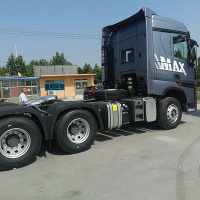 Sinotruk HOWO Max460 Stock Car Top-Selling Truck for ≤5 Seats and Customized Features