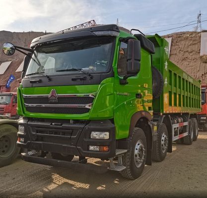 Customized Color Sinotruck HOWO 6X4 Dump Truck with Electric System Alternator 28V-1500 Kw