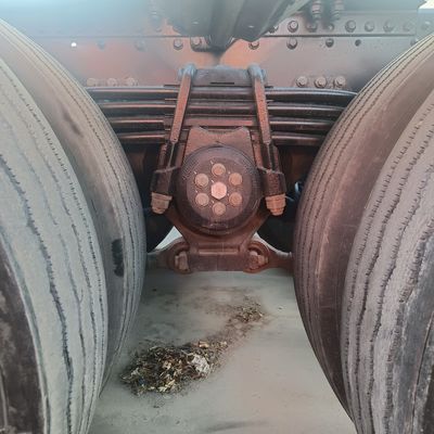 Hydraulic Steering Shacman X3000 Heavy Duty Tractor Trailer for Towing High Horsepower