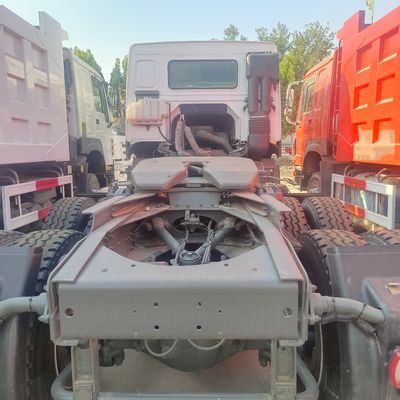 Full Payment Heavy Duty 400HP HOWO Tractor Trailer Truck with Manual Transmission Type