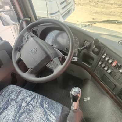Full Payment Heavy Duty 400HP HOWO Tractor Trailer Truck with Manual Transmission Type
