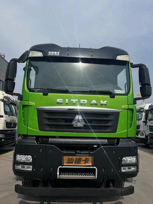 Used 440 Horsepower 8X4 Dump Truck with 7.2-Meter Cargo Capacity and Air Conditioner Cab