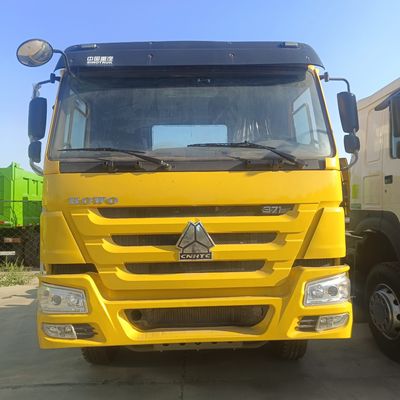 375HP Heavy Duty Tractor Towing Vehicle Euro 3 Emission Standard and Competitive