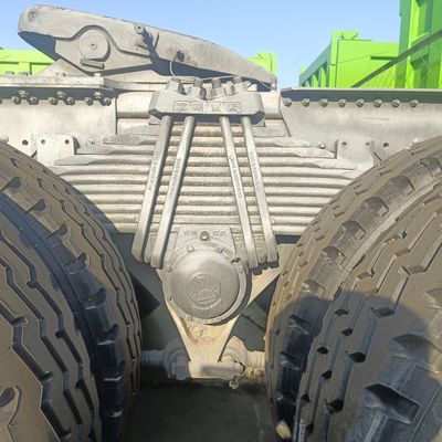 375HP Heavy Duty Tractor Towing Vehicle Euro 3 Emission Standard and Competitive