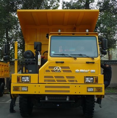 16 Tons Strong Mine Dump Truck with 351-450hp Horsepower and Air Conditioner Cab