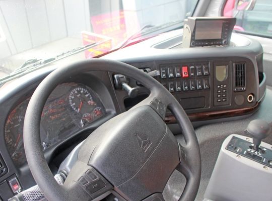 16 Tons Strong Mine Dump Truck with 351-450hp Horsepower and Air Conditioner Cab