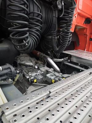 480HP CNG Semi Trailer Tow Truck Model Zz4257n3247e1h Driver Seat Air Suspension Seat