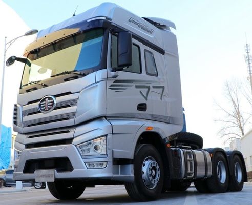 Heavy Duty 6x4 Tractor Towing Vehicle with Air Suspension Seat and Hydraulic Steering