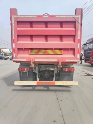 Versatile Sinotruk Dump Truck Tractor with 4-6L Engine Capacity and ISO Certification