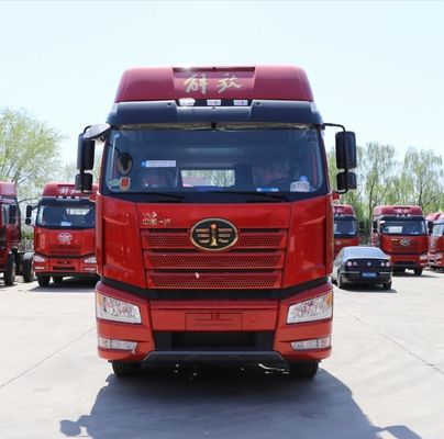 Tubeless Tire Design FAW Sinotruk Jh6p 420HP Heavy Duty LNG Tractor Truck ZZ4257N3247E1H