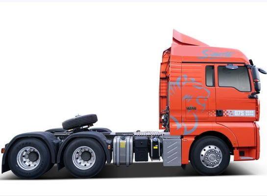 High Torque CNG Tractor Air Suspension Towing Engine Capacity＞8L Tubeless Tire Design