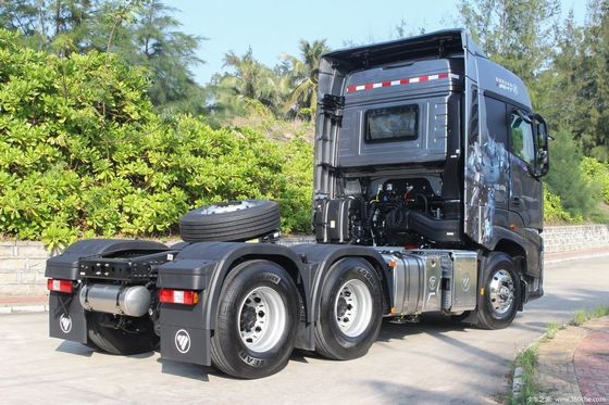 High Torque CNG Tractor with Air Suspension 6.8x2.5x3.8m and Towing Semi Trailer