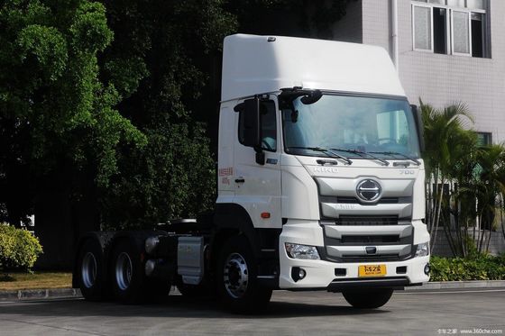 Superior Efficiency High Torque CNG Tractor Truck Head 375/420HP with 1000L Fuel Tank