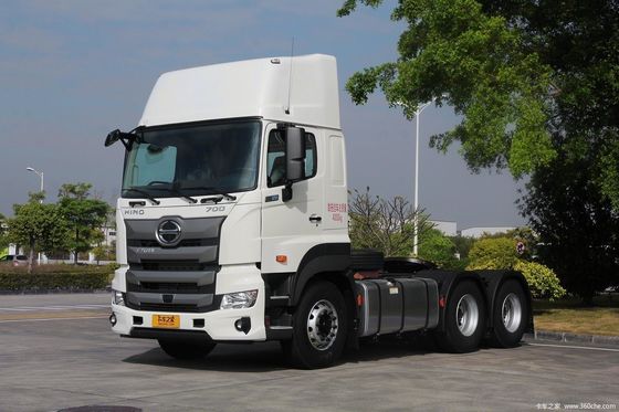 Superior Efficiency High Torque CNG Tractor Truck Head 375/420HP with 1000L Fuel Tank