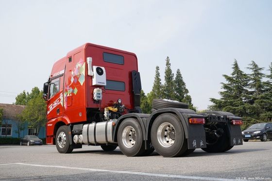 Manual Transmission and 400L Fuel Tank Heavy Duty 420HP Tractor Truck with Trailer