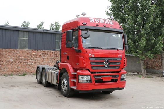DOT Certified CNG Tractor with Air Seat and Powerful Diesel Engine