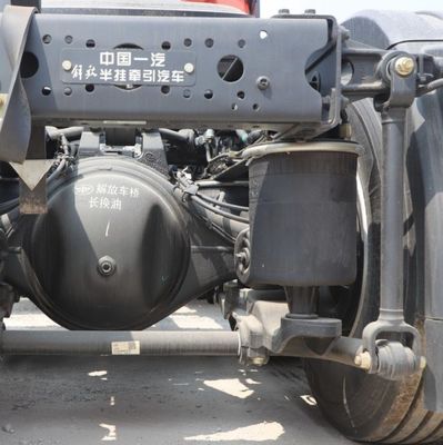 High Load Capacity Used Sinotruk HOWO 450HP 6X4 Trailer Head Tractor Truck in South Africa