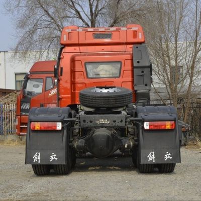 Red FAW Liberation Jh6p Automatic Tractor 6X4 Drive Type for Heavy Duty Applications