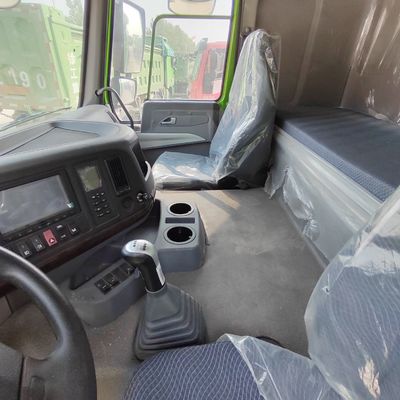 8.54m*2.55m*3.45m Tyre Size Sinotruck Heavy Duty Haulage Truck for and Transportation