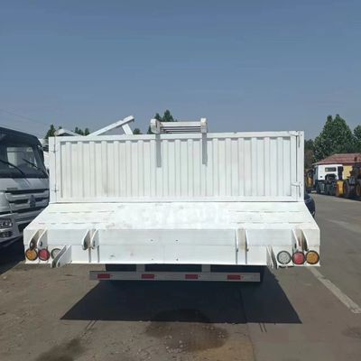 Durable HOWO 371 Dump Truck for Construction 6.8x2.5x3.8m 30-Day Money Back Guarantee