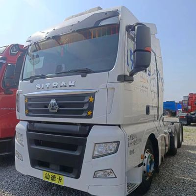 480HP CNG Tractor Truck with Air Suspension Seat Engine Capacity ＞8L 400L Fuel Tank