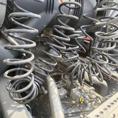 480HP CNG Tractor Truck with Air Suspension Seat Engine Capacity ＞8L 400L Fuel Tank