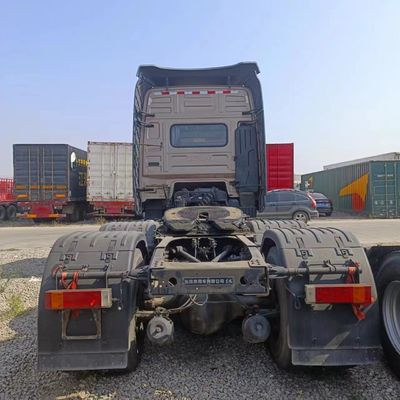 Tianlong Tractor Trailer Heavy Duty Transporter Tubeless Tires and ≤5 Seating Options