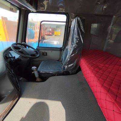 Euro 5 Sinotruck Rhd HOWO 6X4 371HP 30t 40t 50t Tipper Truck with Customized Features