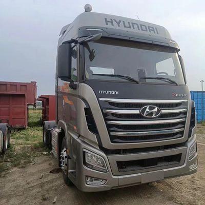 Air Suspension Seat Heavy Duty Tractor Cargo Truck for Long Distance Transportation