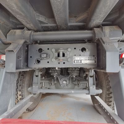 Power-Assisted Shacman 6X4 Garbage Truck on Sinotruk Chassis for 21-30t Load Capacity