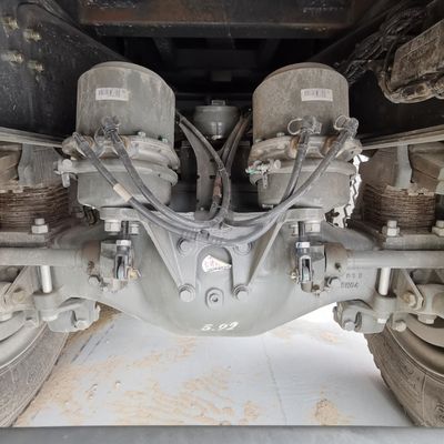 Sinotruk Chassis 6X4 Garbage Truck with Hydraulic Power-Assisted Steering System Used