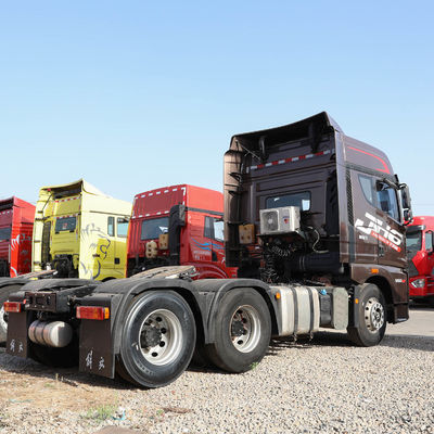 Heavy Duty Tractor Trailer Fuel Tank with 31-40t Load Capacity in 6.8x2.5x3.8m Size