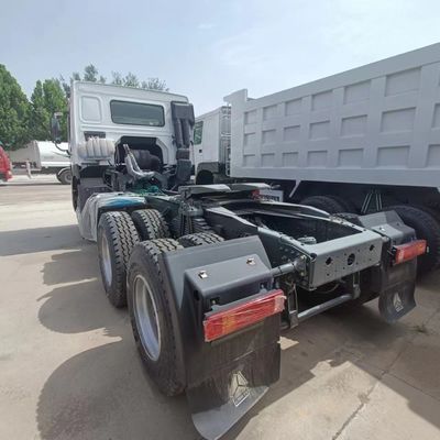 Customization in Africa Sinotruk HOWO 371HP 6X4 10 Wheeler Trailer Head Tractor Truck