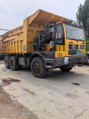 Sinotruck Rhd Right Hand Driving LHD 6X4 100t Loading Dump Truck Tipper Truck for ≤5 Seats