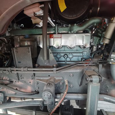 351-450hp Horsepower HOWO 6X4 Truck with Hydraulic Steering and Power Assistance