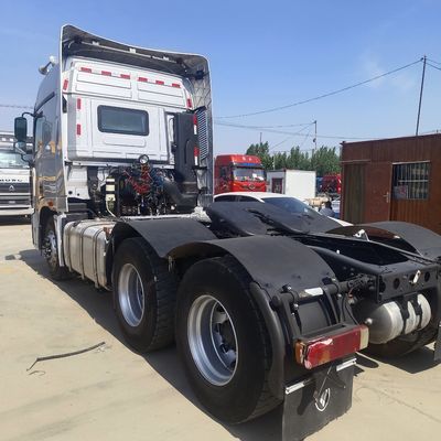 470 Horsepower 6X4 Tractor Truck Northern Edition Edition with and Towing Semi Trailer