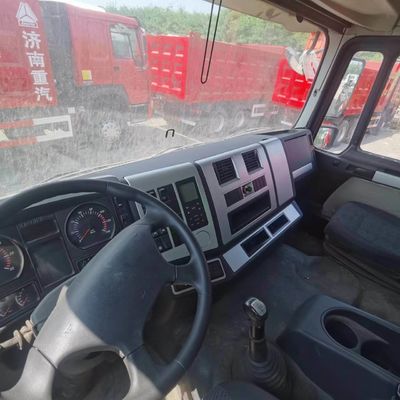 Heavy Duty Sinotruk Chassis Dump Truck with Front Lifting Style and Hydraulic Steering
