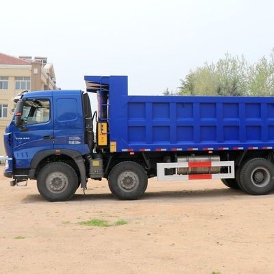 Sinotruk HOWO T7h Tractor Engine with Air Suspension Seat 440HP and 1000L Fuel Tank