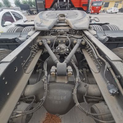 Power 520HP Sinotruck Tractor Truck 6X4 Tipper Trailer Combo with Customized Design