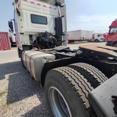 Auman Sitrak 6X4 Tractor Truck for Construction and Transport Engine Capacity＞8L